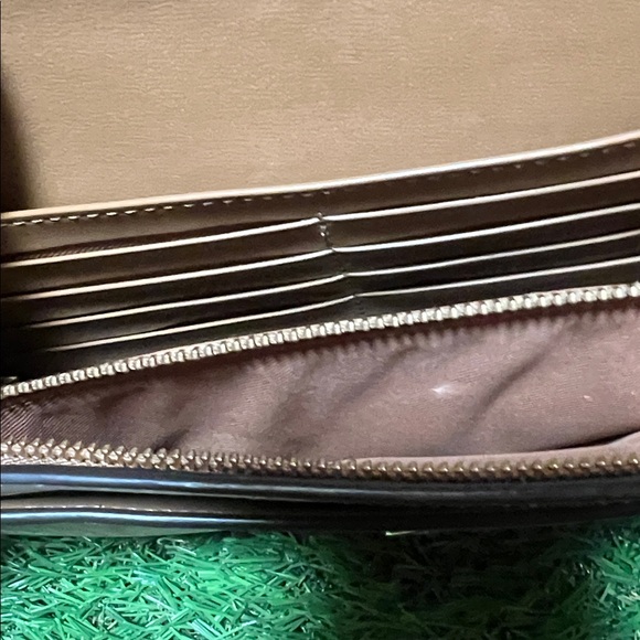 Coach Gemma Crossbody bag in Signature Canvas with a Daisy print - Picture 5 of 5